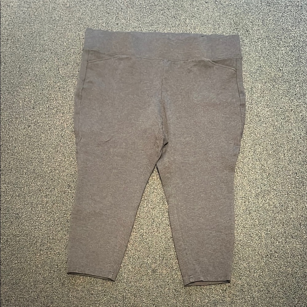 Plus size gray Torrid pull-on pocket pixie pants